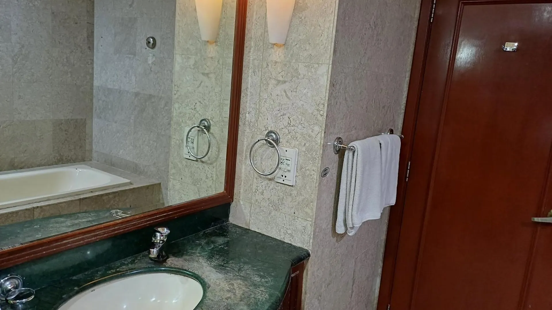 Kl Cozy Faiza Apartment Berjaya Times Square Malasia